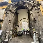 The Neapolitan Bb Palazzo Carafa Della Spina Guest house Naples