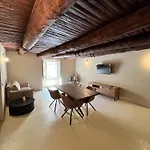 Guest house The Neapolitan Bb Palazzo Carafa Della Spina