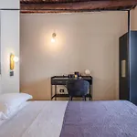 The Neapolitan Bb Palazzo Carafa Della Spina Guest house