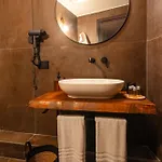 The Neapolitan Bb Palazzo Carafa Della Spina Guest house Naples