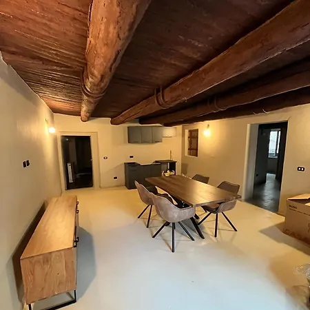 The Neapolitan Bb Palazzo Carafa Della Spina Neapel