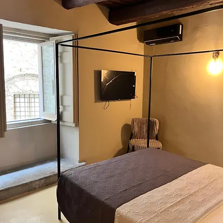 The Neapolitan Bb Palazzo Carafa Della Spina