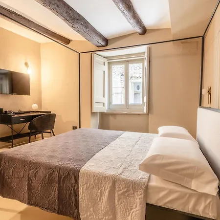 The Neapolitan Bb Palazzo Carafa Della Spina Konukevi 4*
